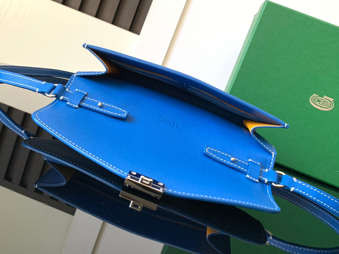 PORTEFEUILLE-POCHETTE CHYPRE 21 EN TOILE GOYARDINE BLEU SAPHIR ET CUIR DE VEAU