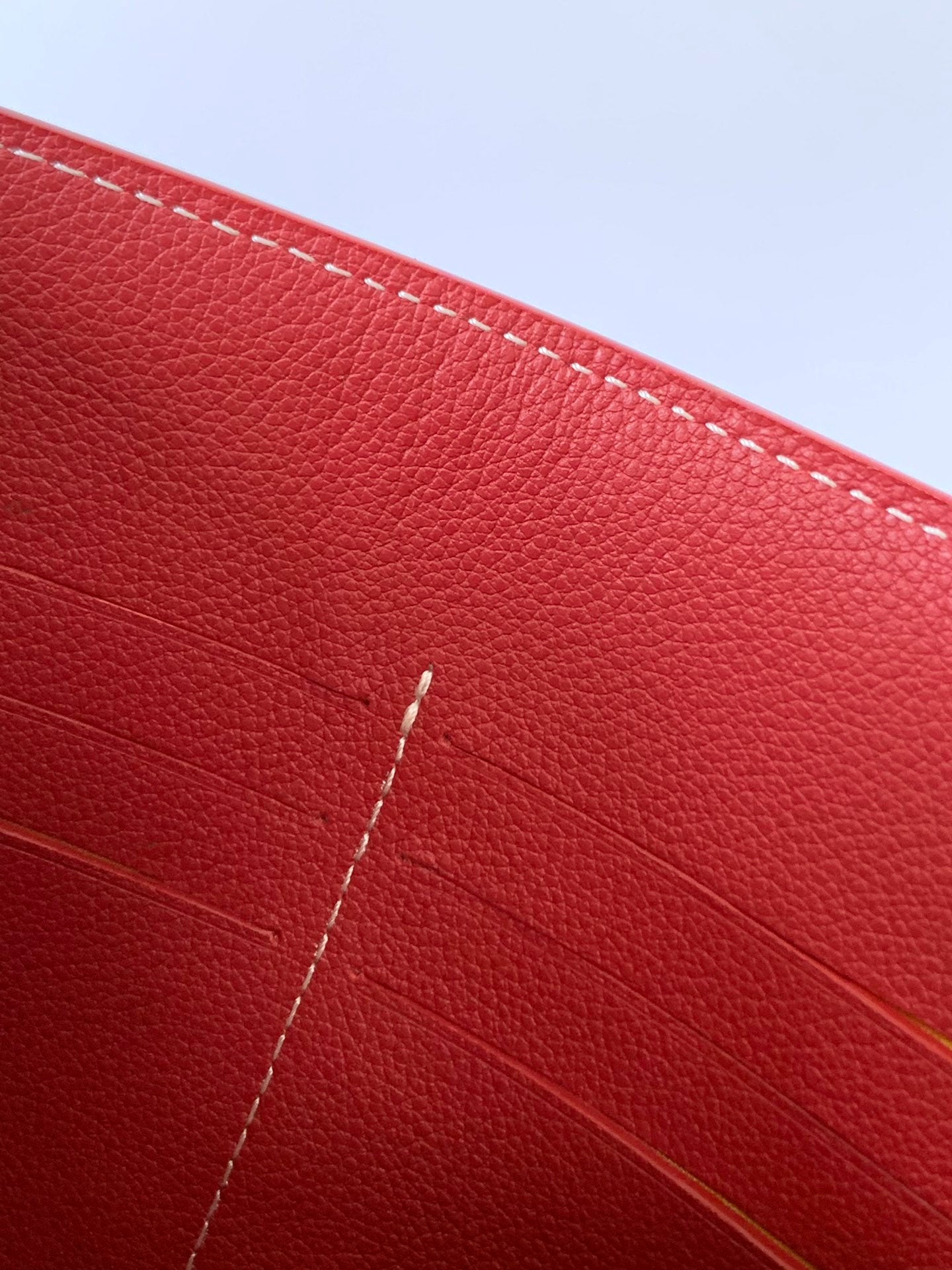 PORTEFEUILLE-POCHETTE CHYPRE 21 EN TOILE GOYARDINE ROUGE CLASSIQUE ET CUIR DE VEAU