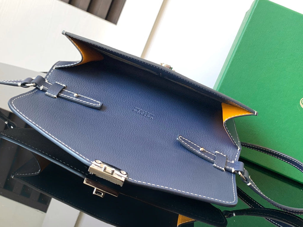 PORTEFEUILLE-POCHETTE CHYPRE 21 EN TOILE GOYARDINE BLEU MARINE ET CUIR DE VEAU