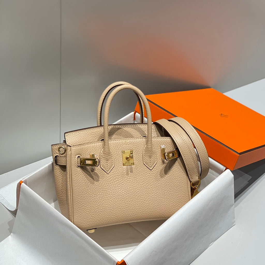 TRENCH HM BIRKIN 20 CM EN CUIR TOGO AVEC QUINCAILLERIE DORÉ
