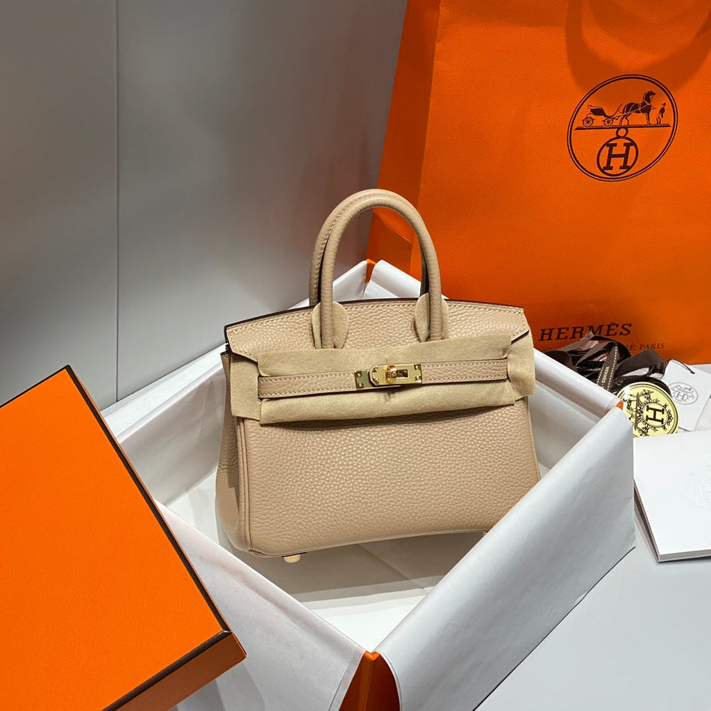 TRENCH HM BIRKIN 20 CM EN CUIR TOGO AVEC QUINCAILLERIE DORÉ