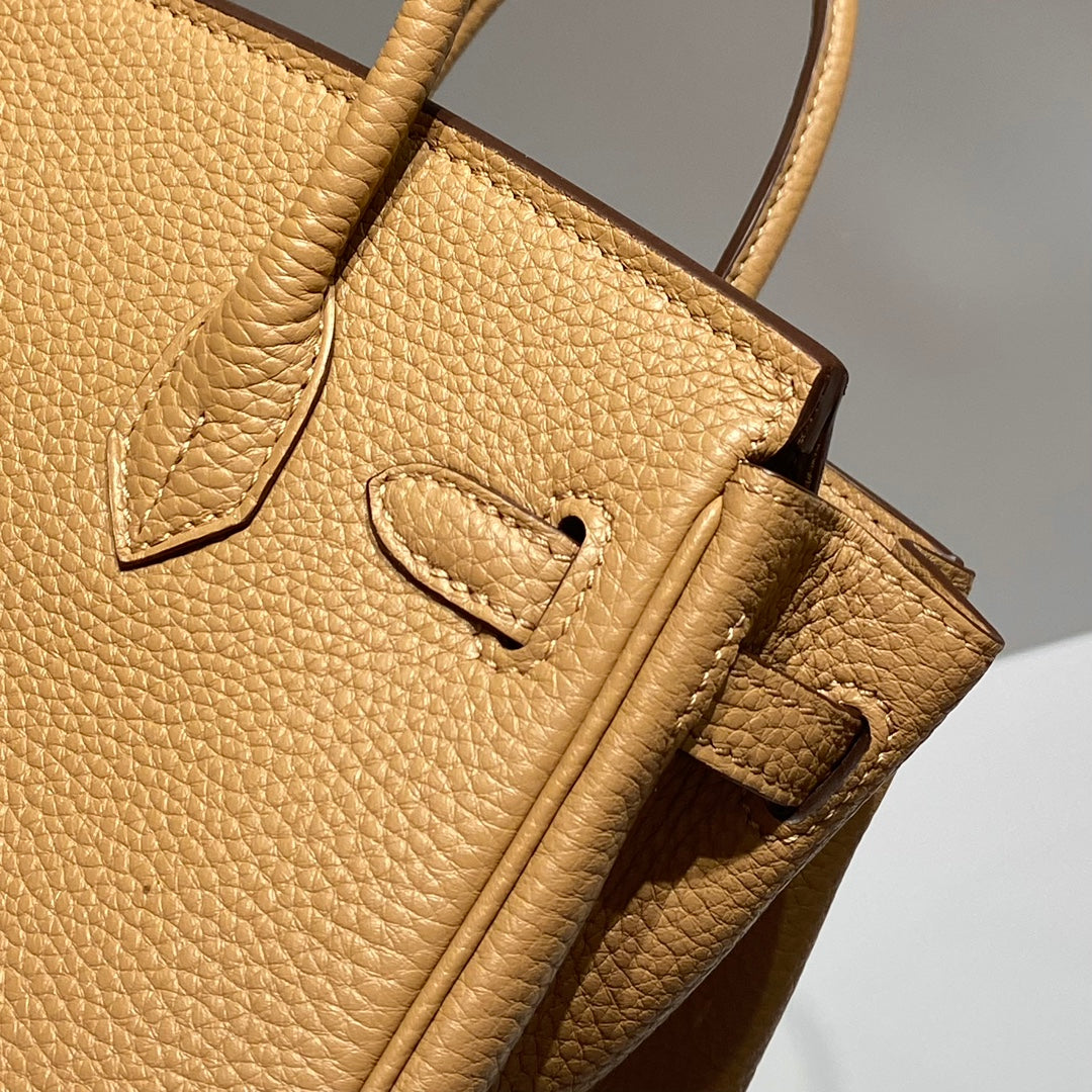 HM BIRKIN 20CM CHAI TOGO CUIR QUINCAILLERIE DORÉ