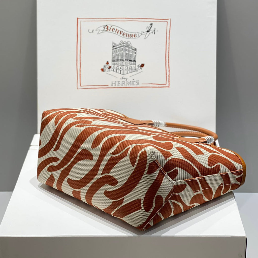 SAC HM STEEPLE 28 CUIR DE VEAU MARRON TOILE MARRON BLANC