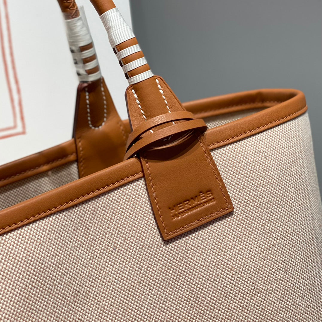 SAC HM STEEPLE 28 CUIR DE VEAU MARRON TOILE BLANCHE