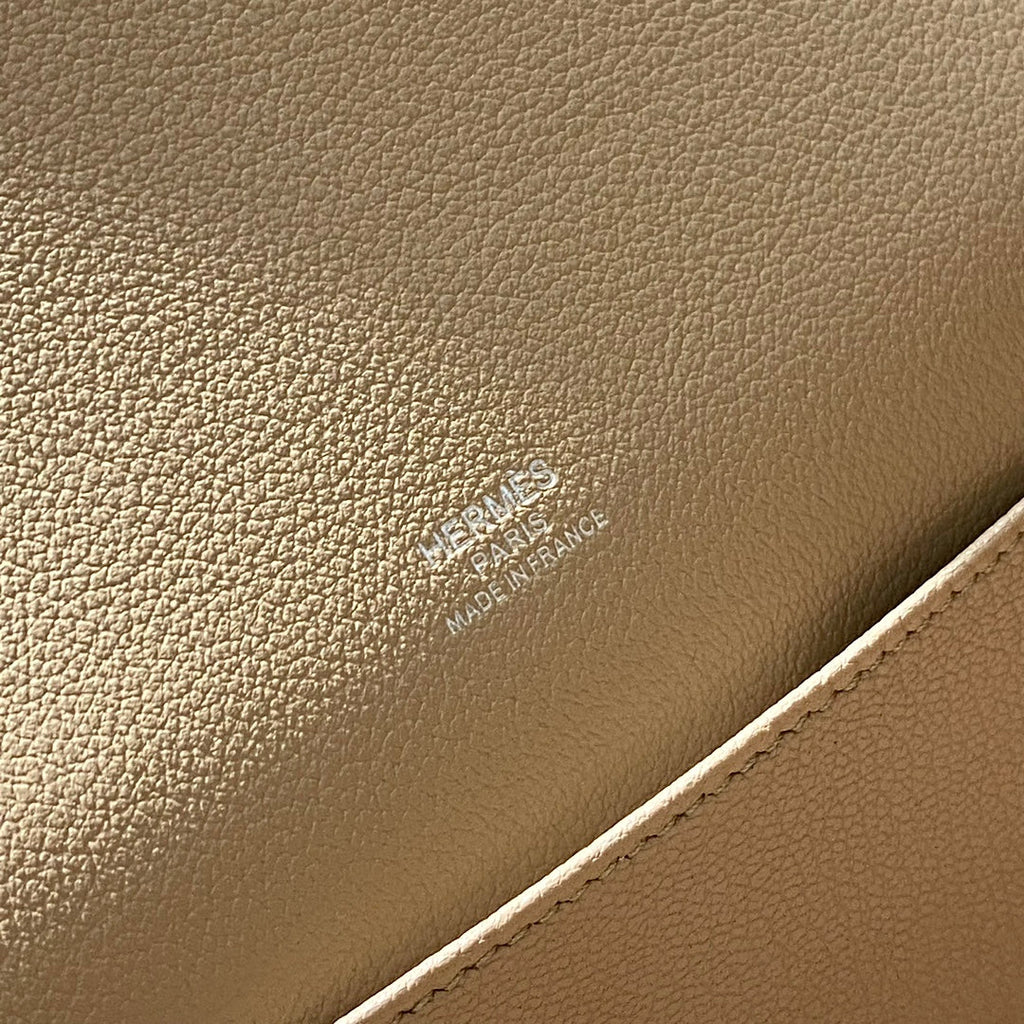 HM SAC ROULIS 18 デンマーク産パイン エバーカラー カーフスキン 237574