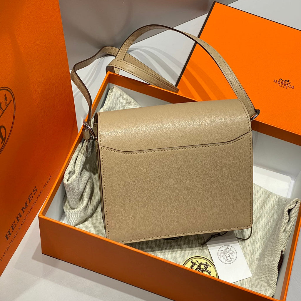 HM SAC ROULIS 18 デンマーク産パイン エバーカラー カーフスキン 237574