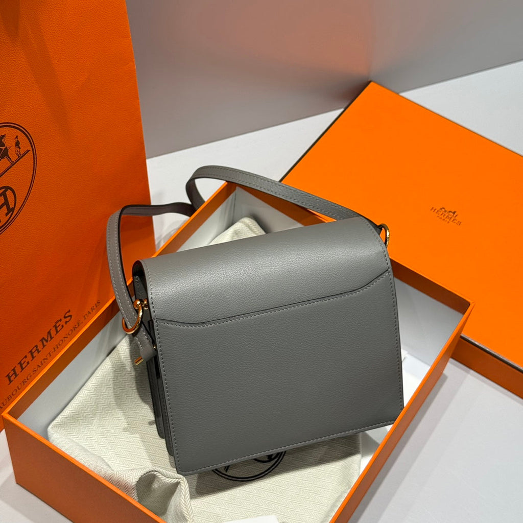 HM SAC ROULIS 18 グレー エバーカラー カーフスキン 237578