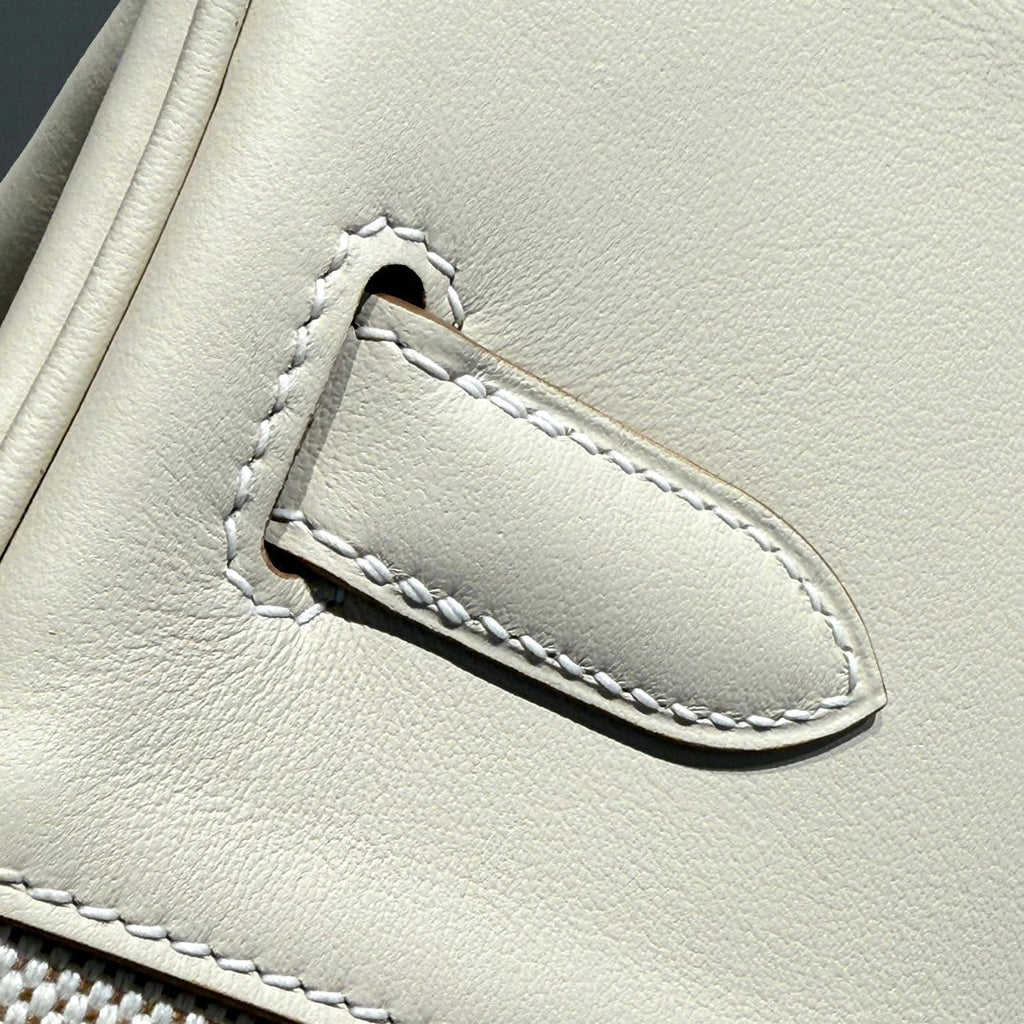 HM BIRKIN 30 MILKSHAKE TOILE BLANCHE AVEC CUIR SWIFT QUINCAILLERIE ARGENTÉE 237310