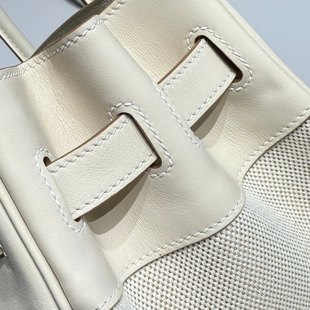 HM BIRKIN 30 MILKSHAKE TOILE BLANCHE AVEC CUIR SWIFT QUINCAILLERIE ARGENTÉE 237310