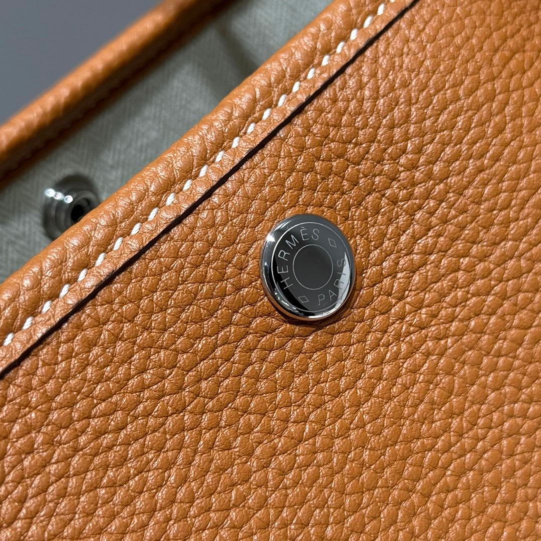 SAC HM GARDEN PARTY 30 EN CUIR DE VEAU RUSSET NEGONDA ​​237632