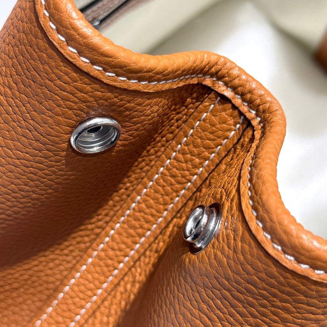 SAC HM GARDEN PARTY 30 EN CUIR DE VEAU RUSSET NEGONDA ​​237632