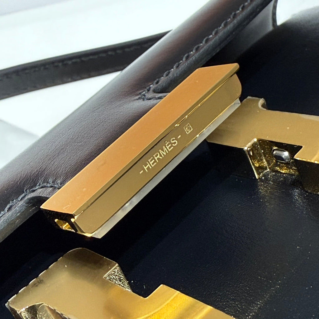 HM コンスタンス エラン 24cm バッグ ブラック ボックスカーフスキン ゴールド金具