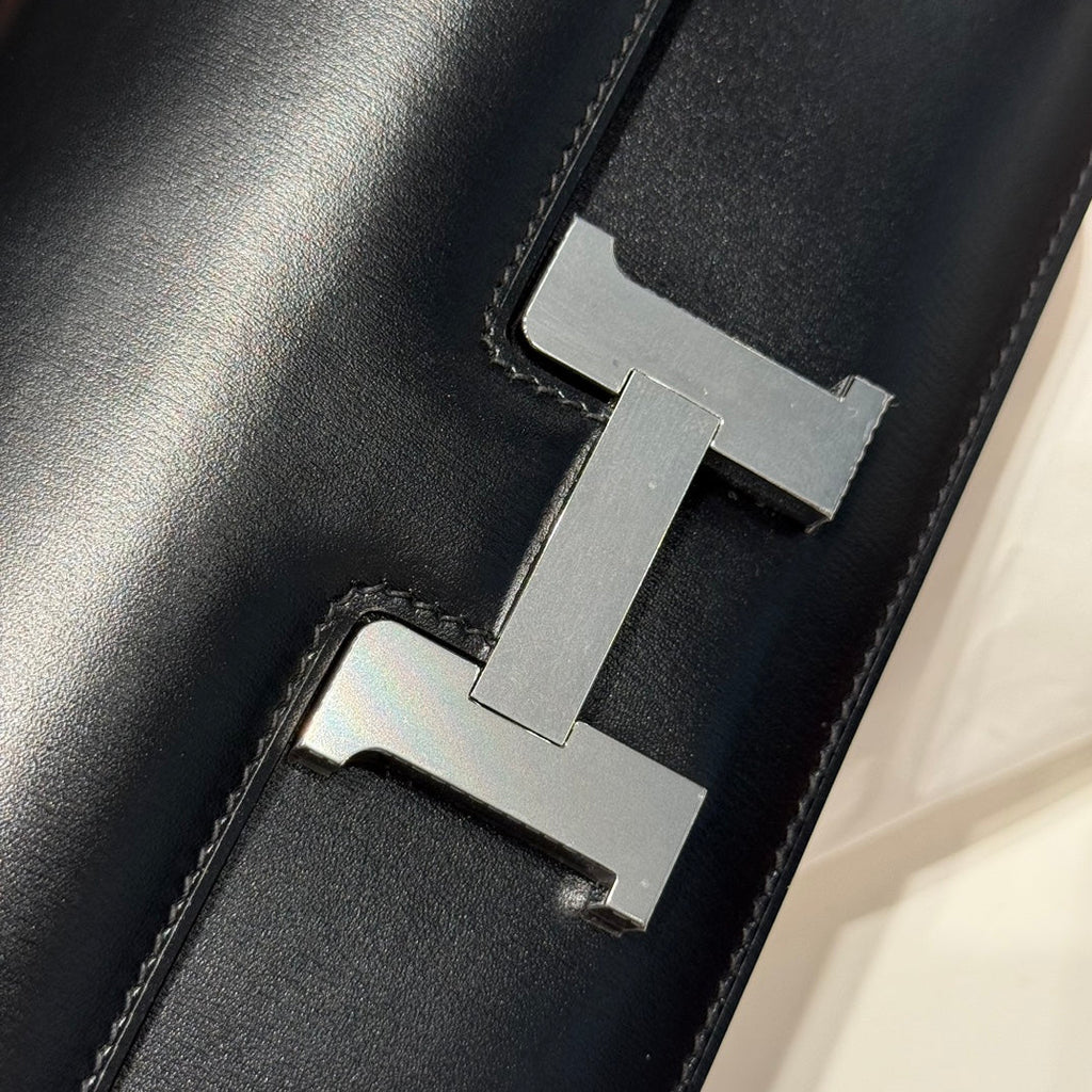HM CONSTANCE ELAN 24CM BAG BLACK BOX CALFSKIN SILVER HARDWARE