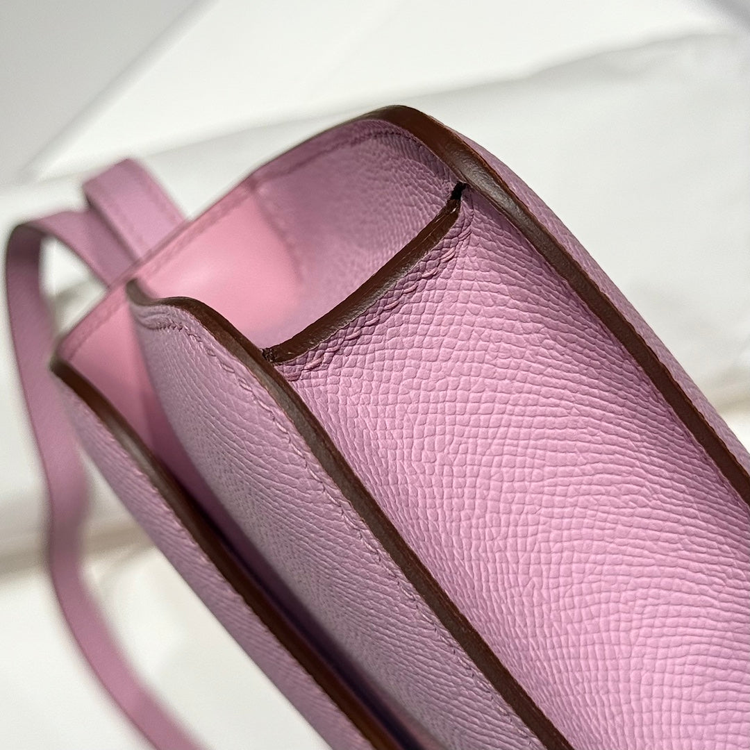 SAC HM CONSTANCE ELAN 24 CM EN CUIR EPSOM ROSE CLAIR ET QUINCAILLERIE DORÉ