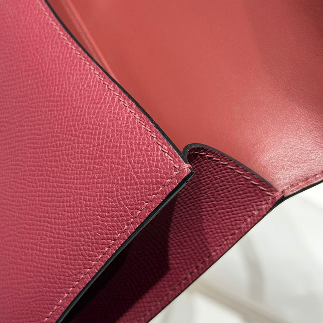 SAC HM CONSTANCE ELAN 24 CM CUIR EPSOM BORDEAUX QUINCAILLERIE ARGENTÉE