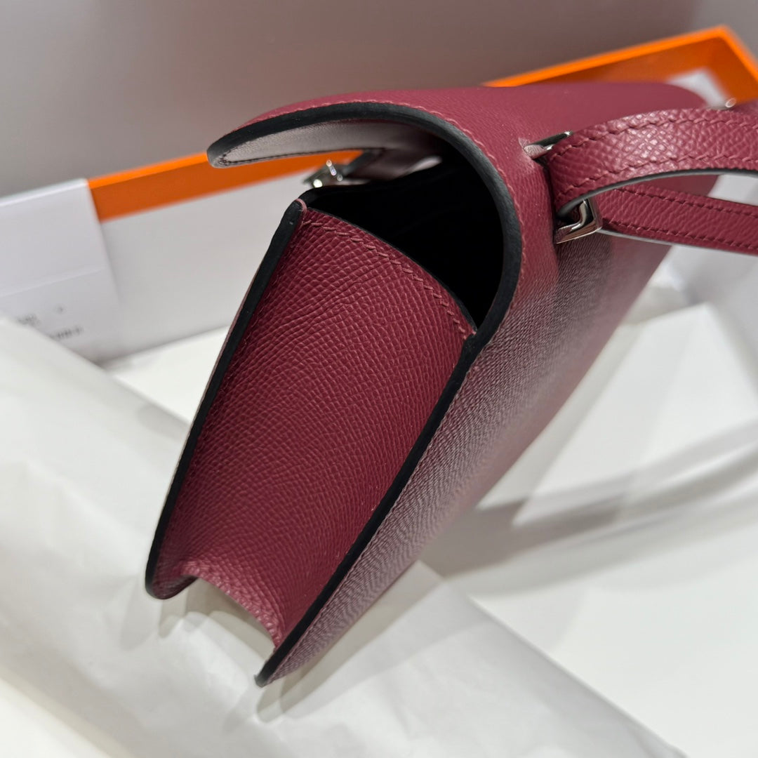SAC HM CONSTANCE ELAN 24 CM CUIR EPSOM BORDEAUX QUINCAILLERIE ARGENTÉE