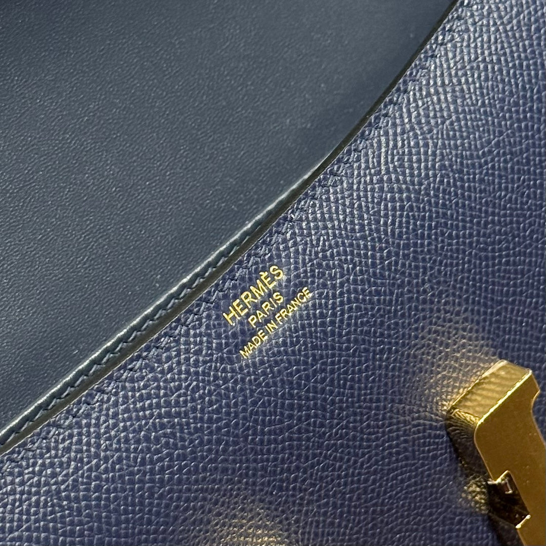 SAC HM CONSTANCE ELAN 24 CM CUIR EPSOM BLEU FONCÉ QUINCAILLERIE DORÉE