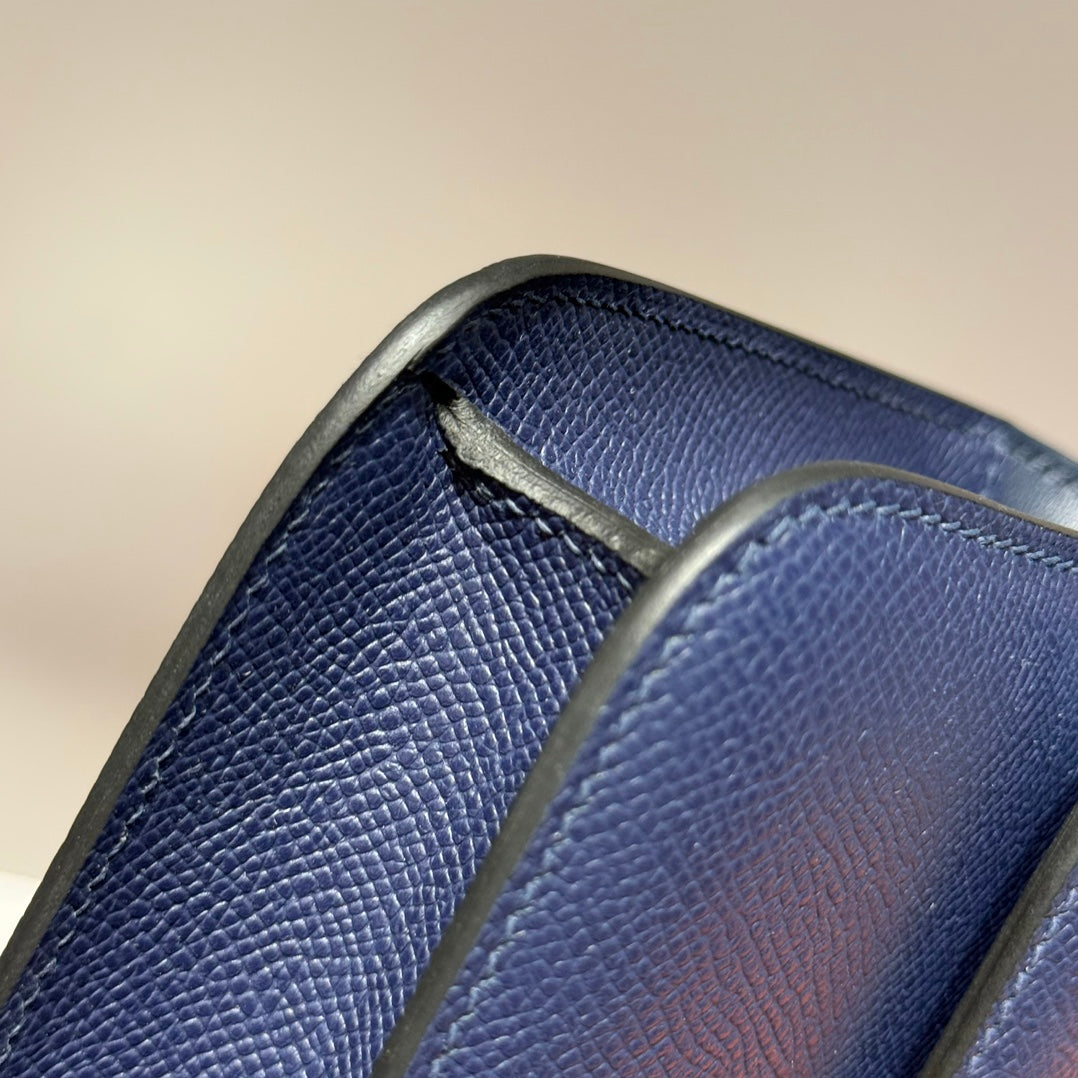 SAC HM CONSTANCE ELAN 24 CM CUIR EPSOM BLEU FONCÉ QUINCAILLERIE DORÉE