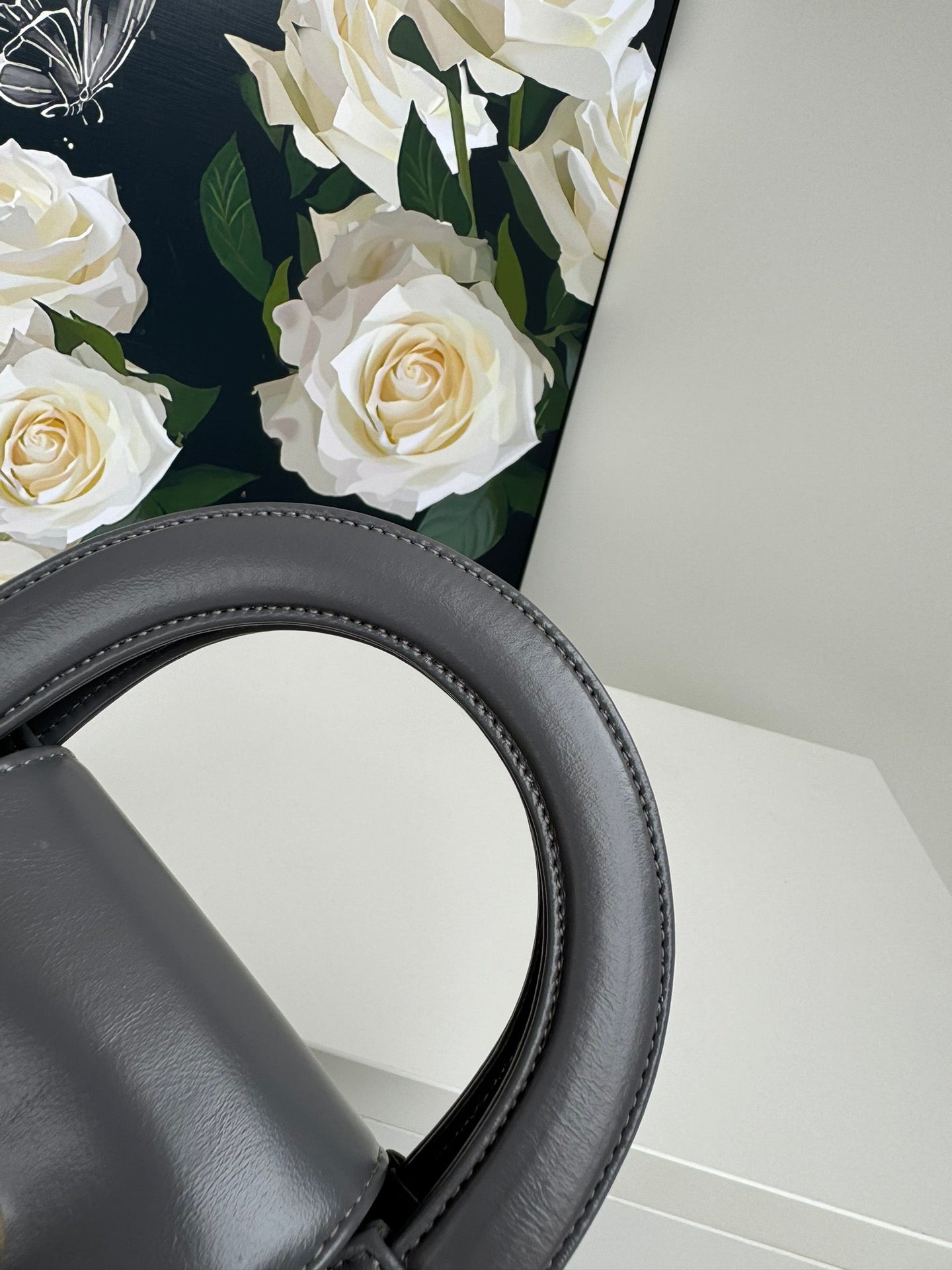 CC 24A NANO 19CM SAC CABAS KELLY EN CUIR D'AGNEAU GRIS FUMÉ