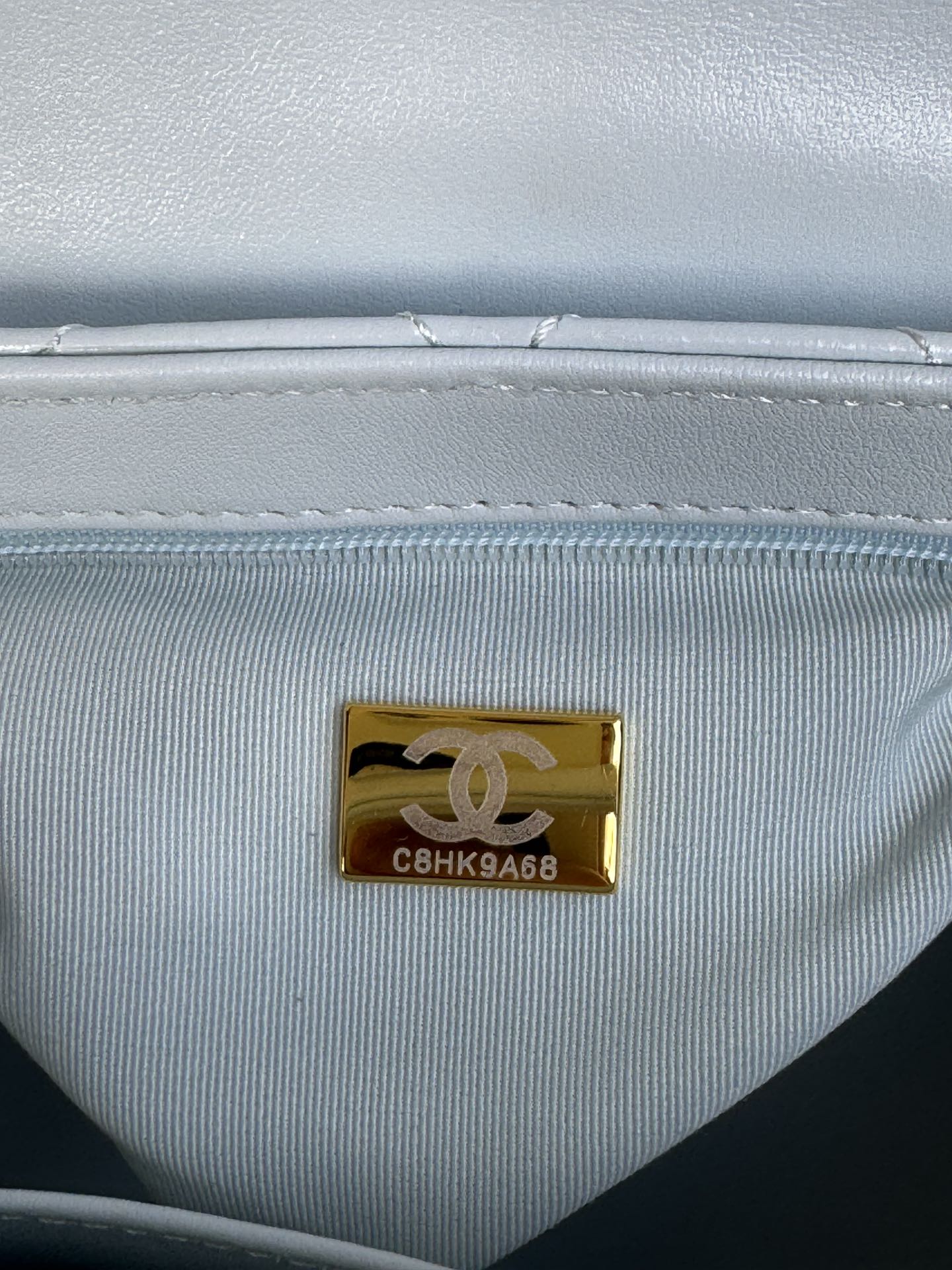 CC 24A NANO 19CM KELLY SHOPPER BAG CLOUD BLUE LAMBSKIN
