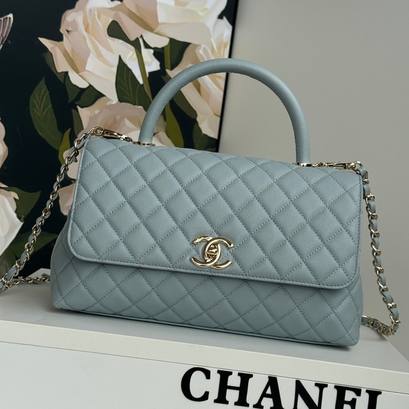 COCO HANDLE MEDIUM 29CM SKY BLUE QUILTED CAVIAR LEATHER GOLD HARDWARE