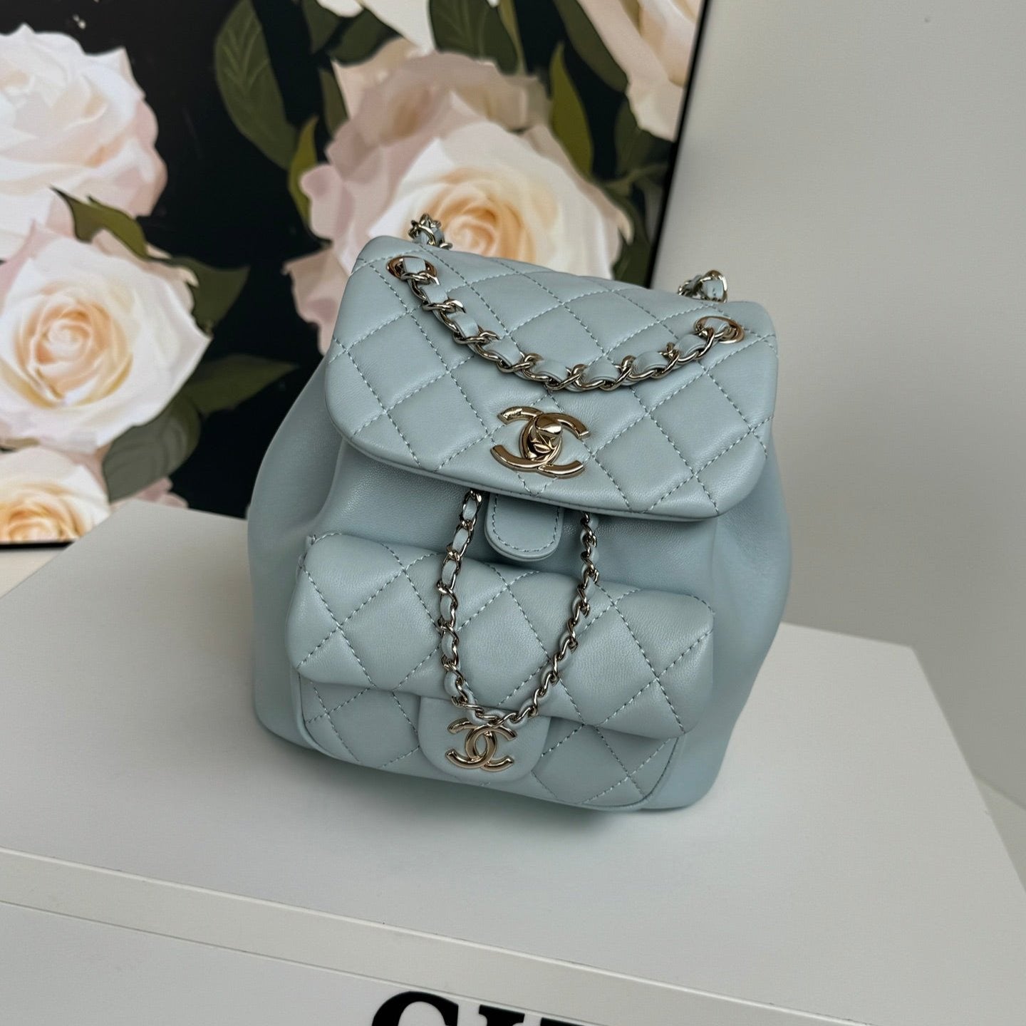 SAC À DOS DUMA 18CM CUIR D'AGNEAU BLEU TURQUOISE QUINCAILLERIE OR CLAIR