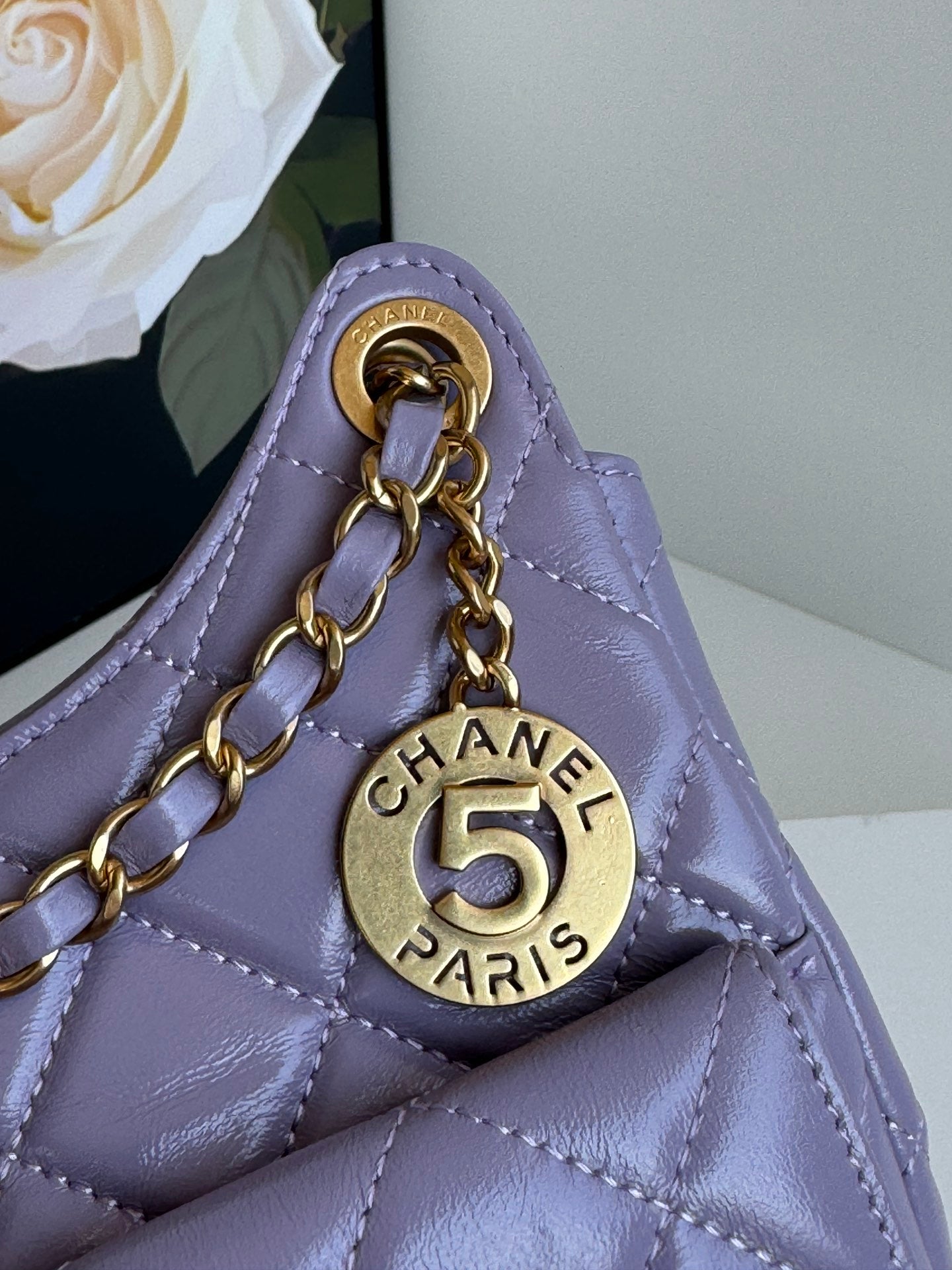 CC 23C SMALL HOBO BAG 21.5 VIOLET LAMBSKIN GOLD HARDWARE