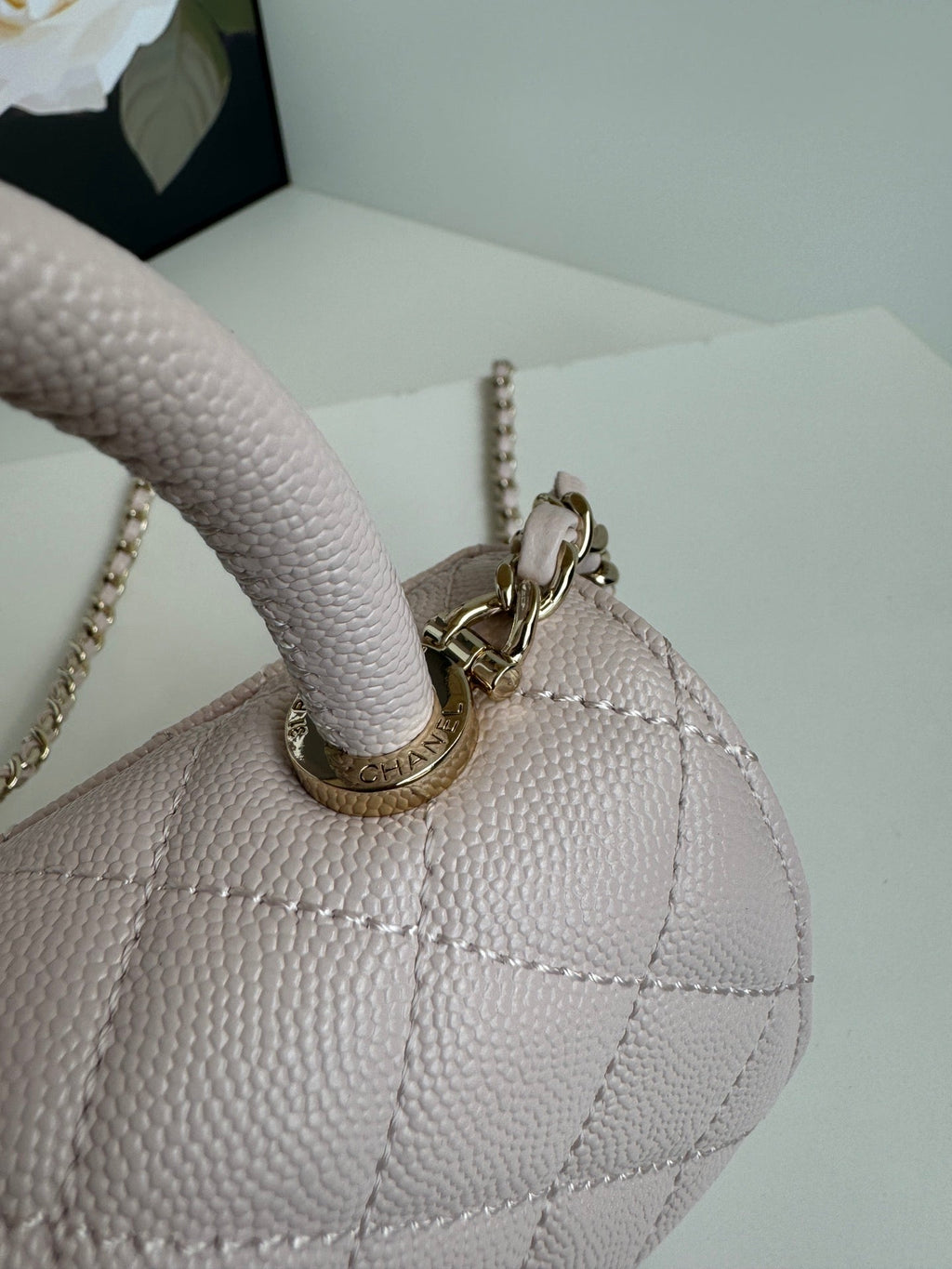 CC 24K COCO HANDLE NANO 14.5CM LIGHT PINK GRAINED CALFSKIN GOLD HARDWARE