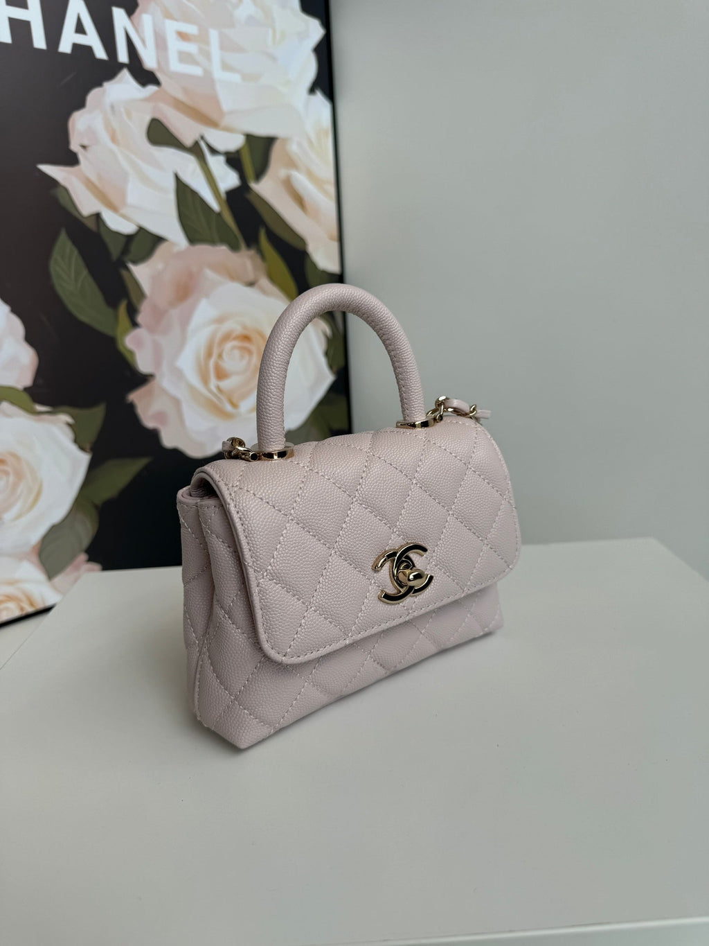 CC 24K COCO HANDLE NANO 14.5CM LIGHT PINK GRAINED CALFSKIN GOLD HARDWARE