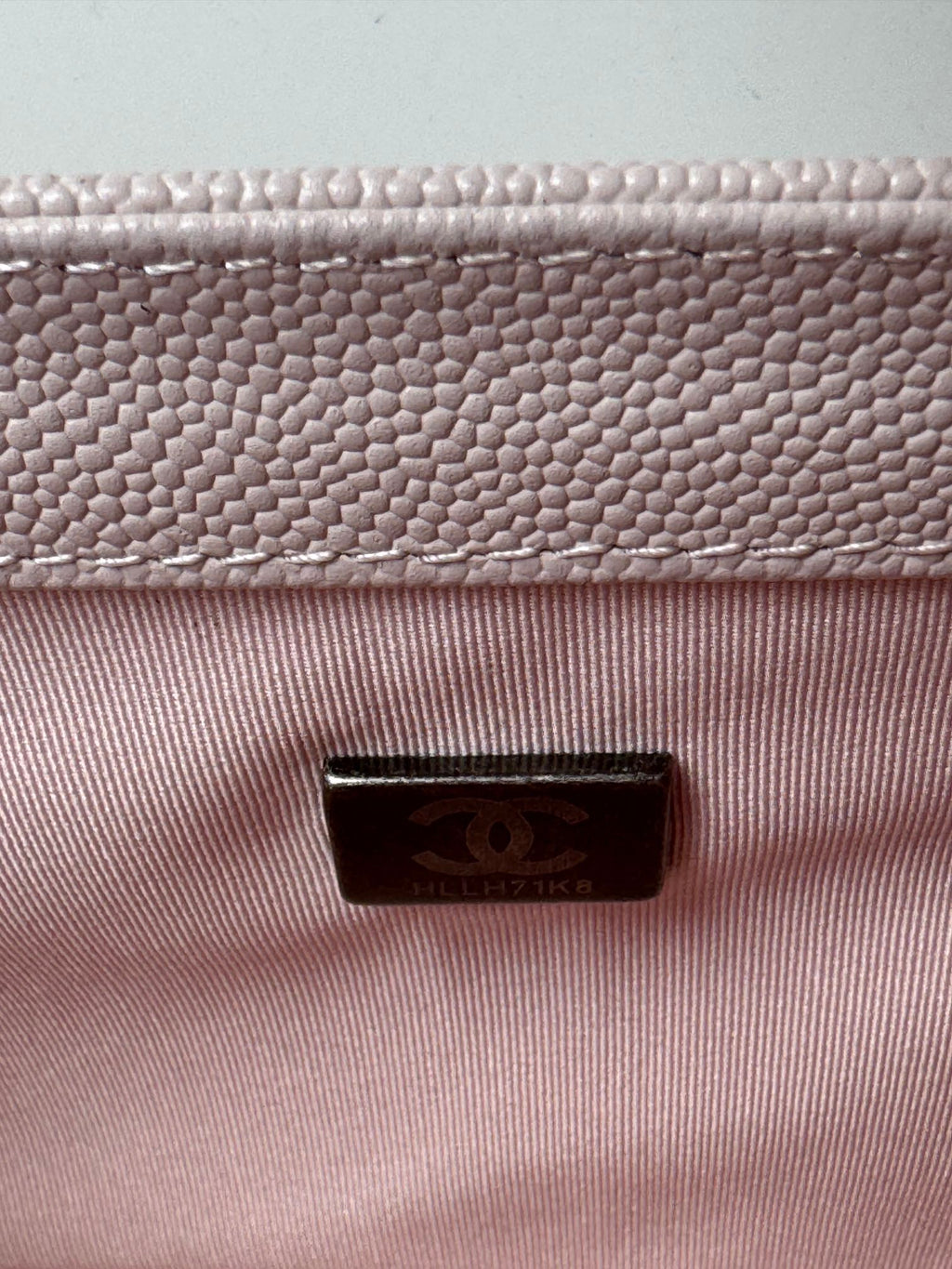 SAC BOY MOYEN 25 EN CUIR DE VEAU ROSE NUDE