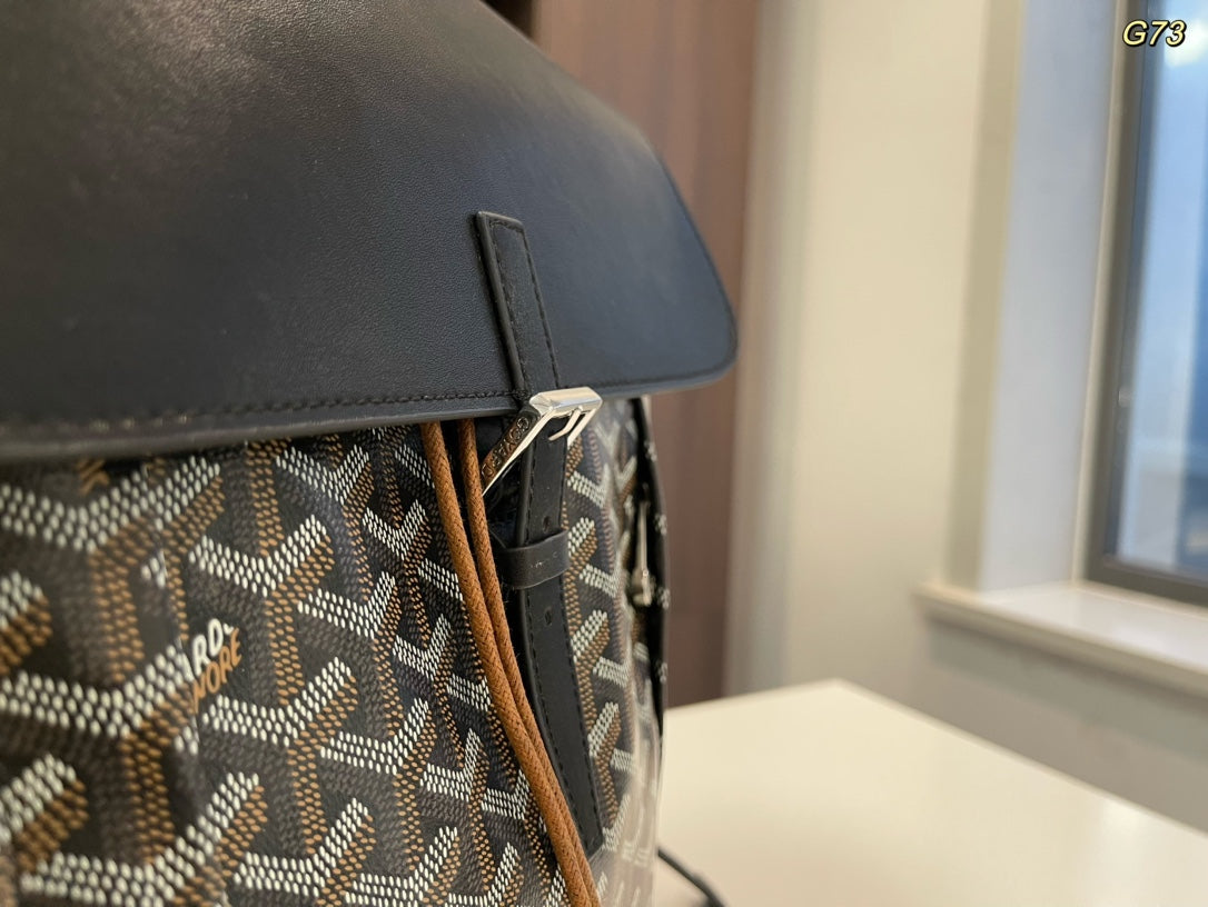 SAC À DOS ALPIN 37 EN CUIR D'AGNEAU NOIR ET TOILE GOYARDINE