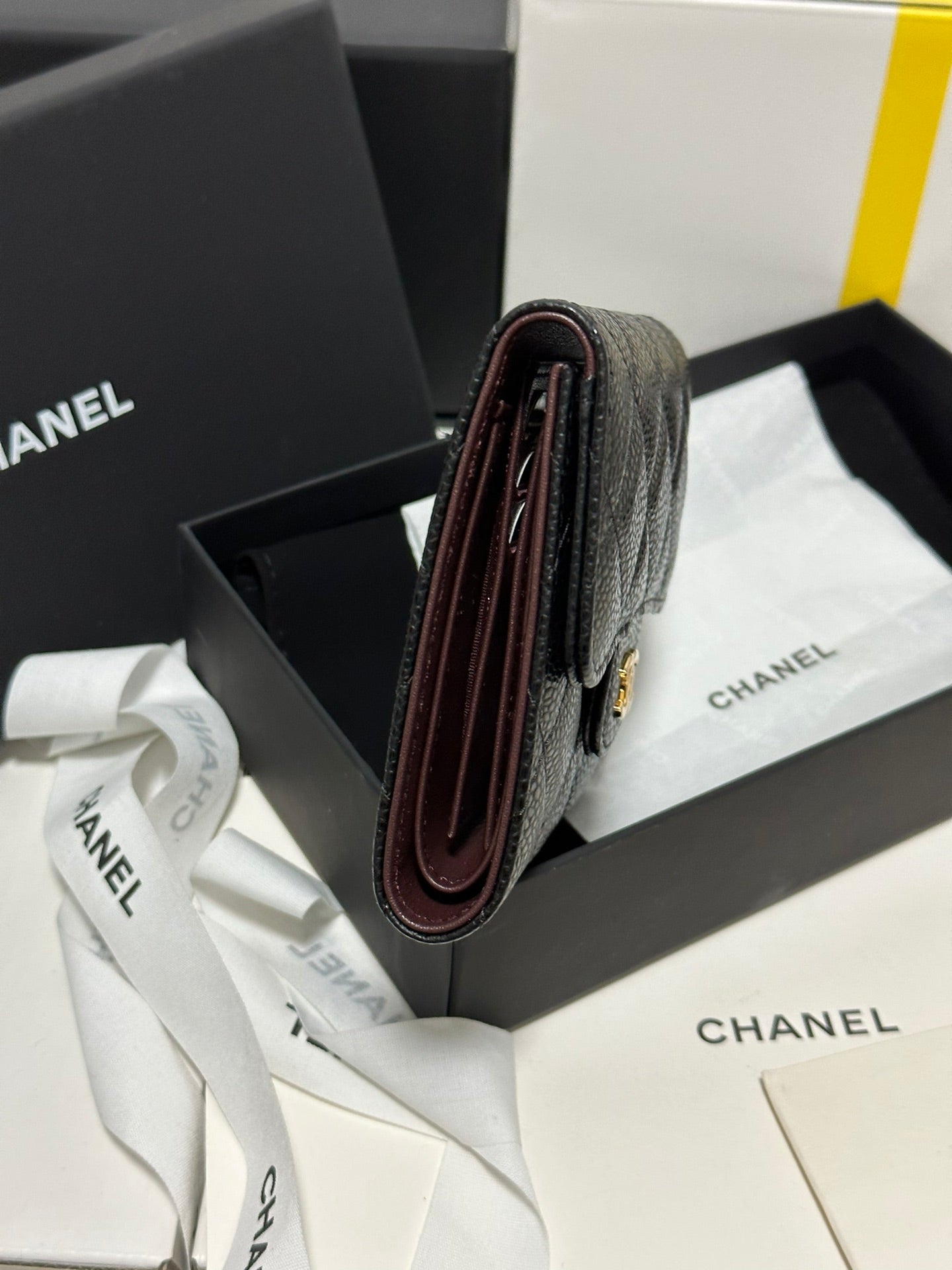 CC CCLASSIC SMALL FLAP WALLET BLACK QUILTED CAVIAR GOLD BUCKLE 243686