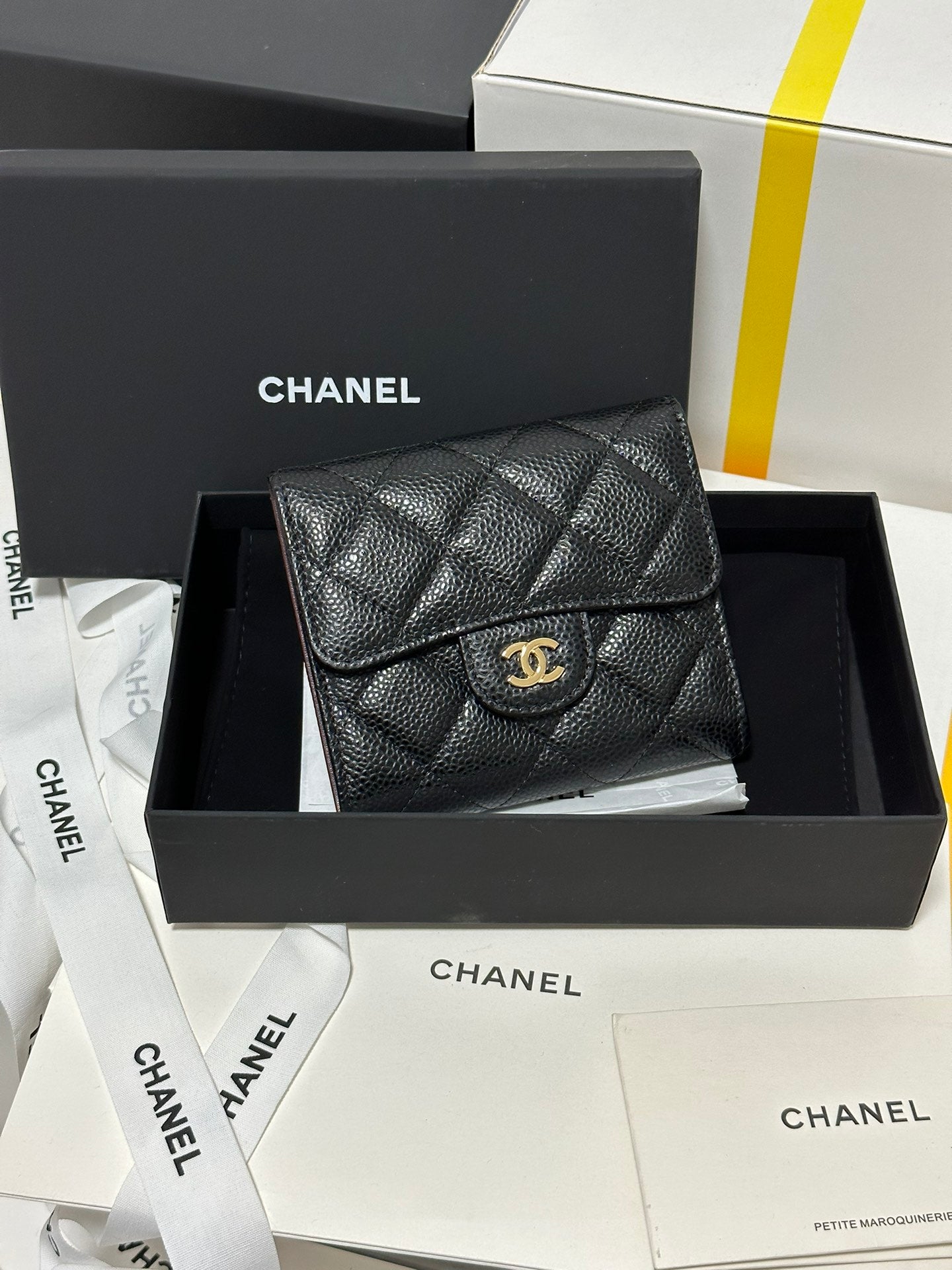 CC CCLASSIC SMALL FLAP WALLET BLACK QUILTED CAVIAR GOLD BUCKLE 243686