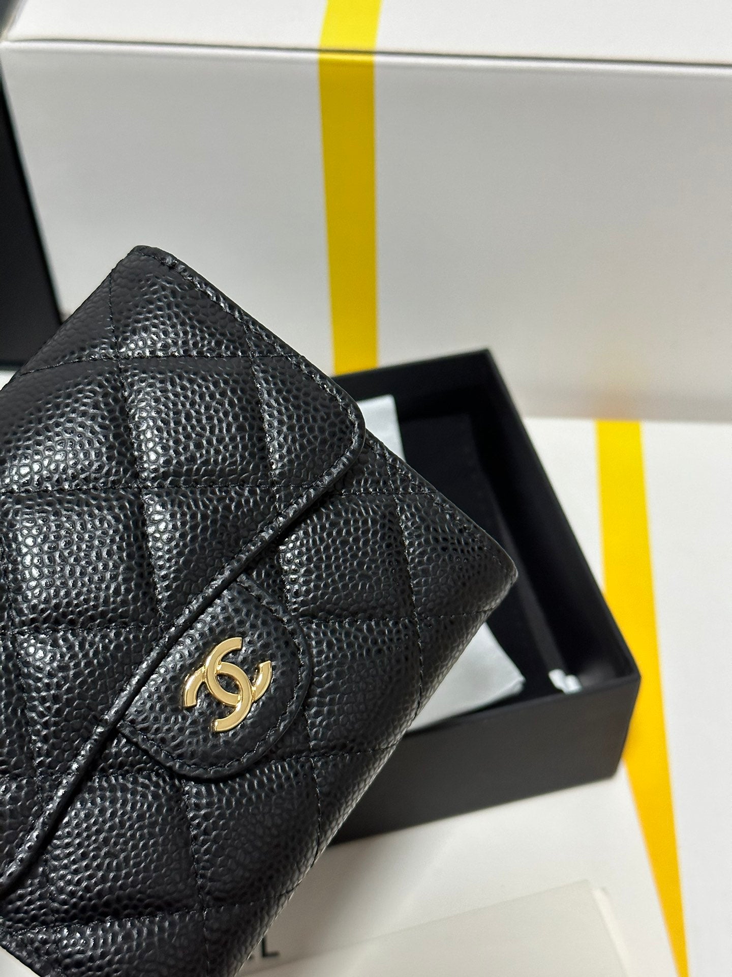 CC CCLASSIC SMALL FLAP WALLET BLACK QUILTED CAVIAR GOLD BUCKLE 243686