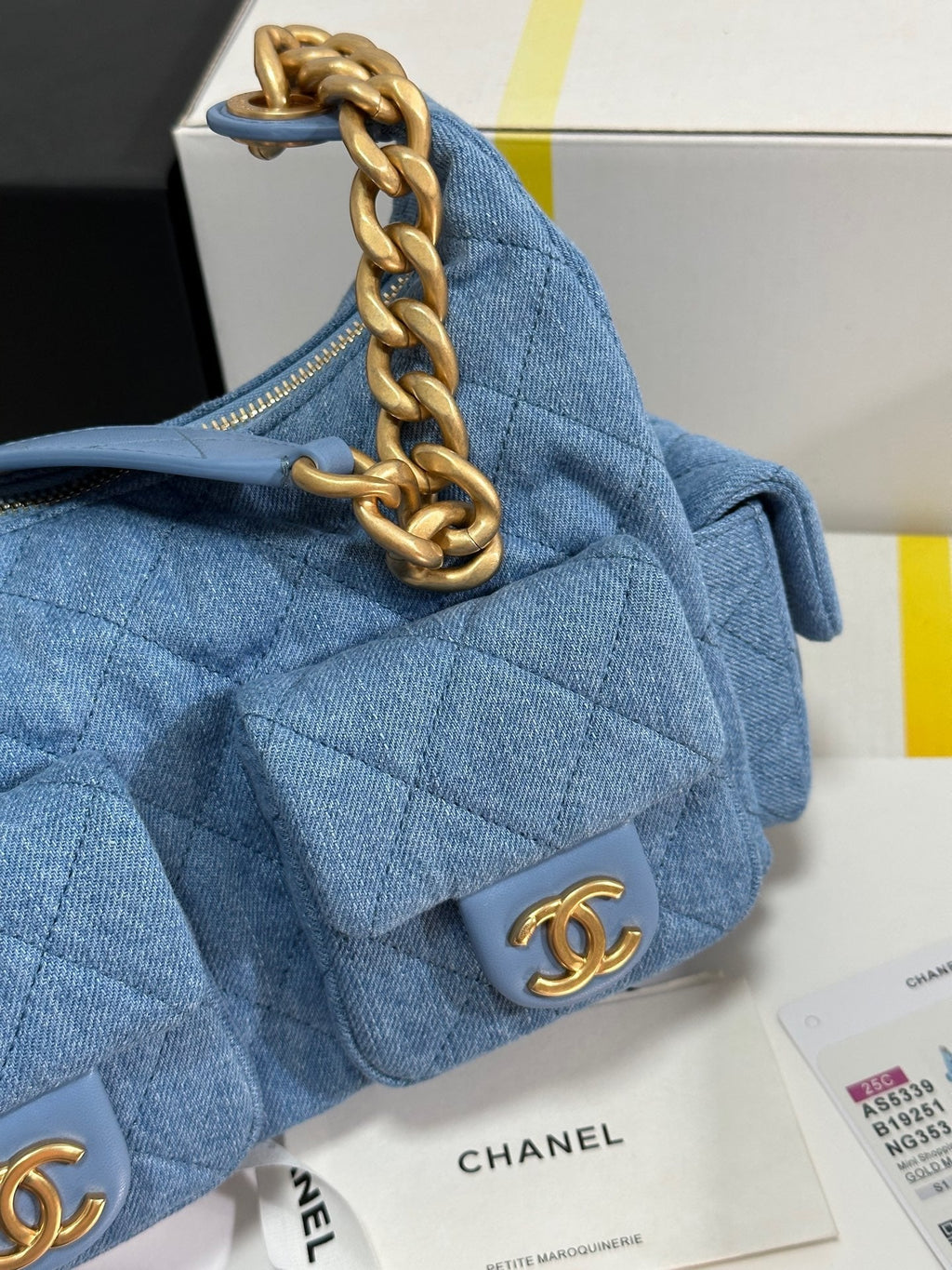 CC 25C HOBO 31CM BABY BLUE DEMIN GOLD HARDWARE 243565