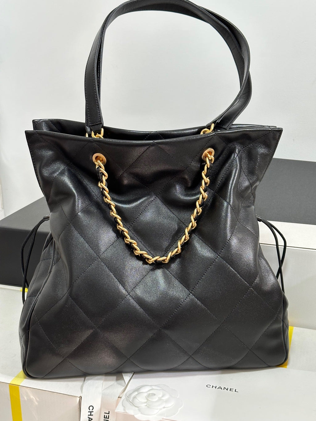 CC 25C DRAWSTRING BACKPACK BLACK LAMBSKIN GOLD HARDWARE 243655
