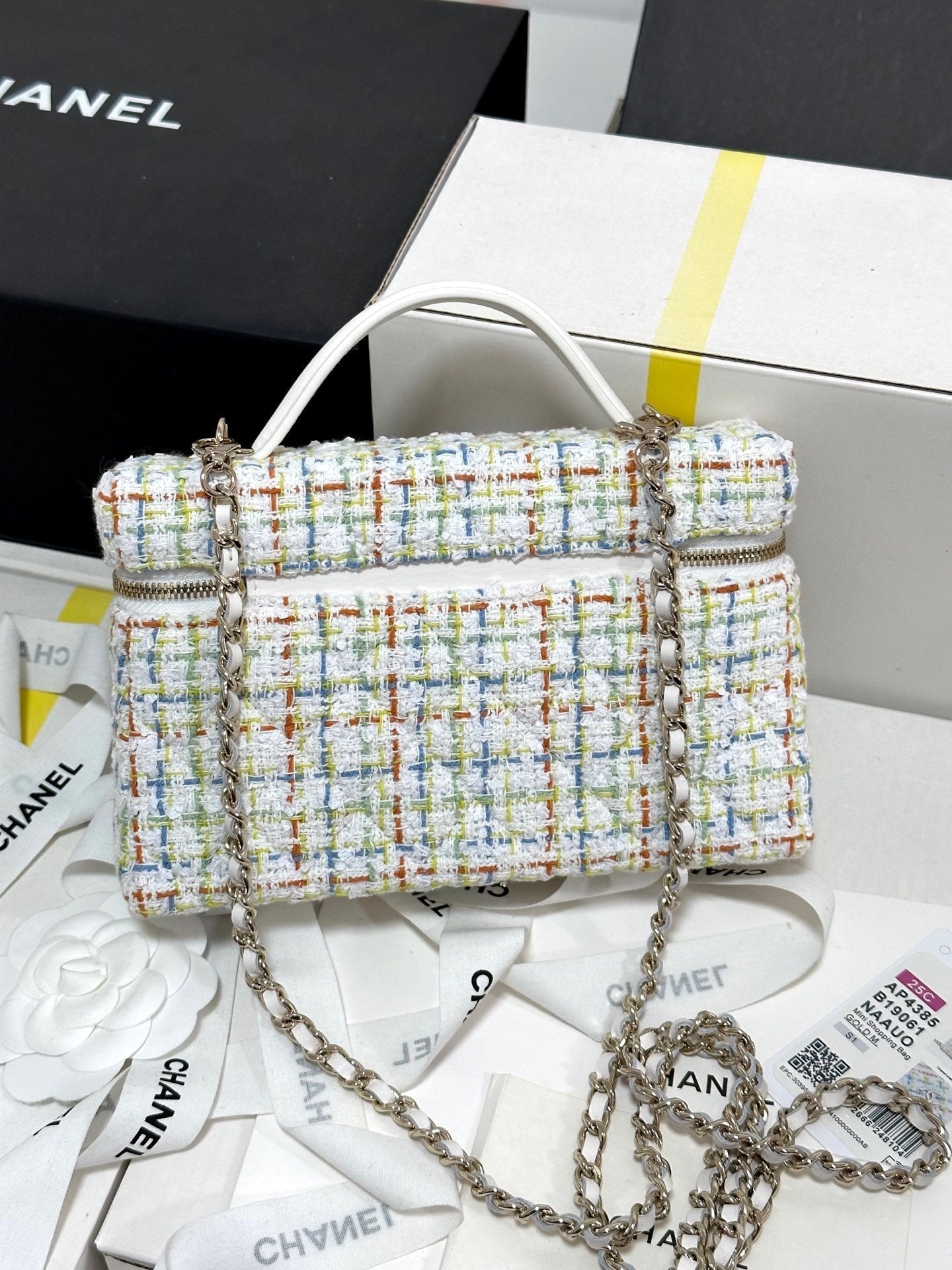 CC 25C VANITY CASE 19.5CM MULTICOLOR TWEED LIGHT GOLD HARDWARE