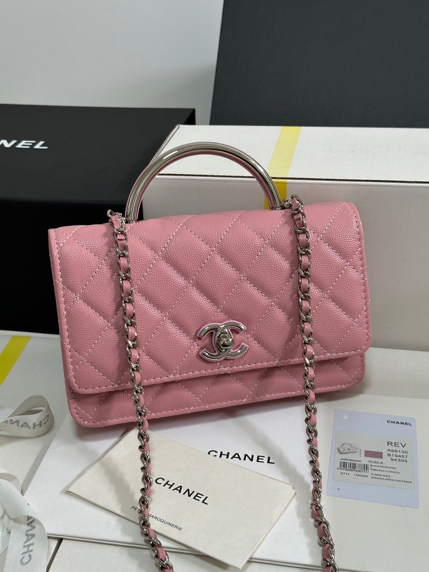 CC 25P WALLET WOC HANDLE 19CM PINK PASTEL LEATHER SILVER HARDWARE 243448