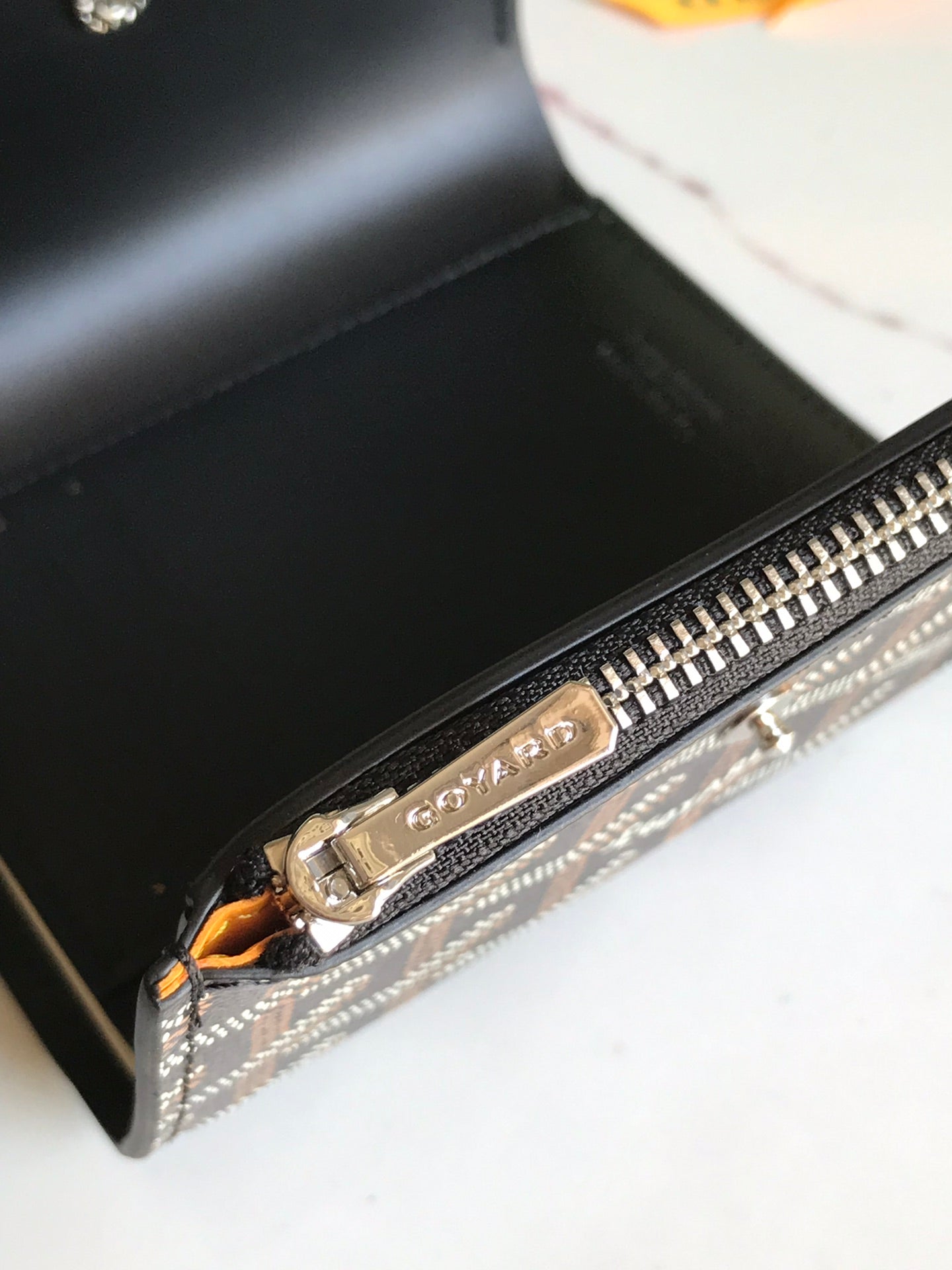 PORTEFEUILLE SAINT-GABRIEL 12 EN CUIR DE VEAU NOIR ET TOILE GOYARDINE