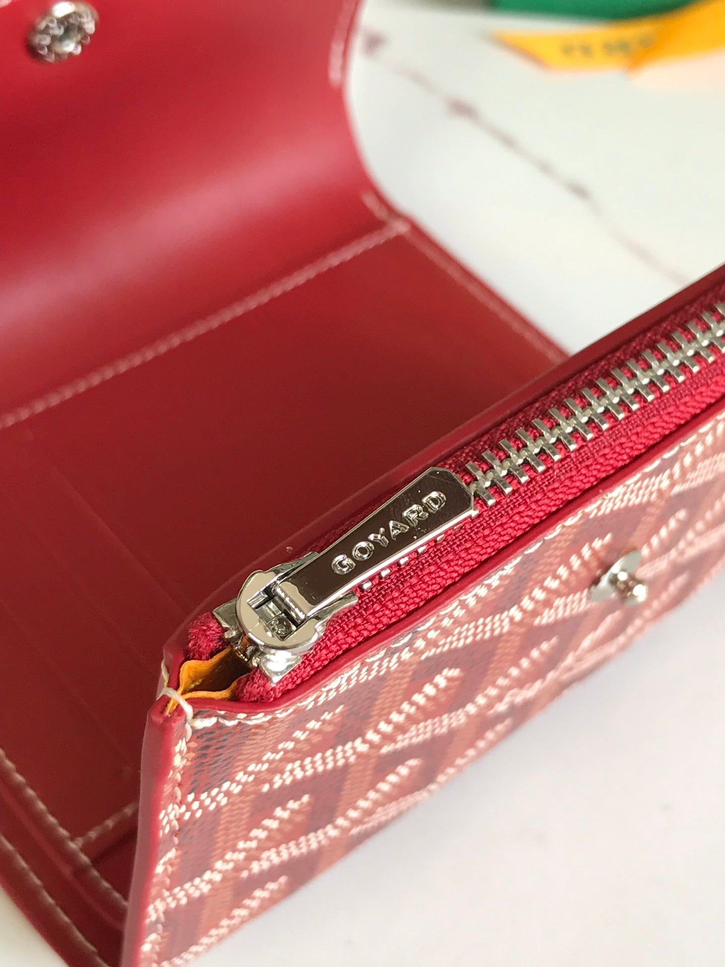 PORTEFEUILLE SAINT-GABRIEL 12 EN CUIR DE VEAU ROUGE CLASSIQUE ET TOILE GOYARDINE