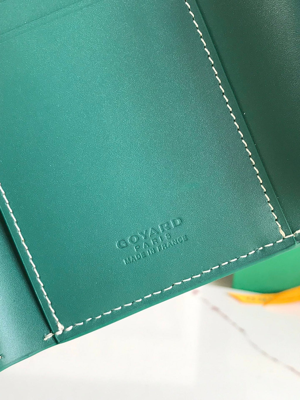 PORTEFEUILLE SAINT-GABRIEL 12 EN CUIR DE VEAU VERT ET TOILE GOYARDINE