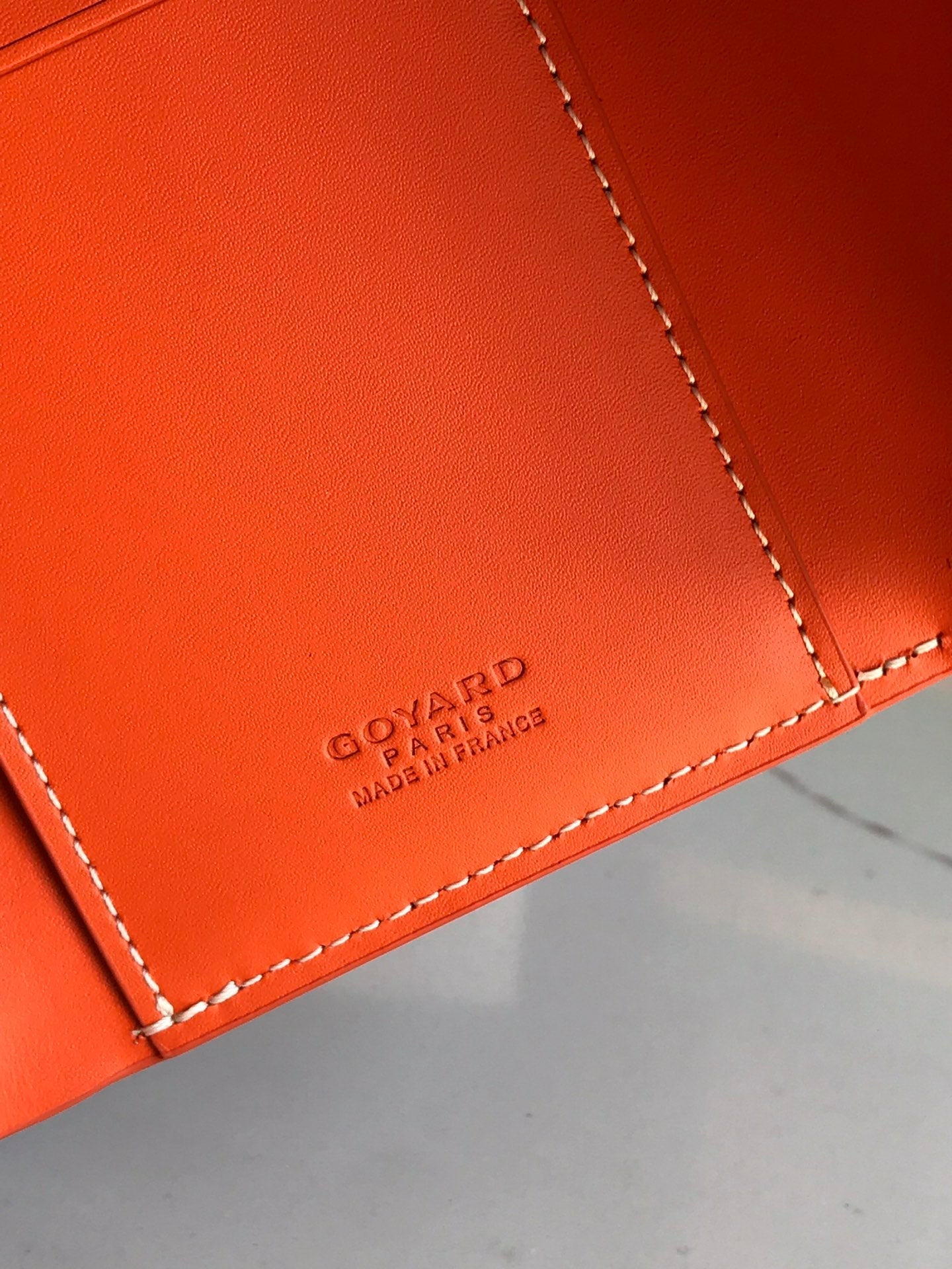 PORTEFEUILLE SAINT-GABRIEL 12 EN CUIR DE VEAU ORANGE ET TOILE GOYARDINE
