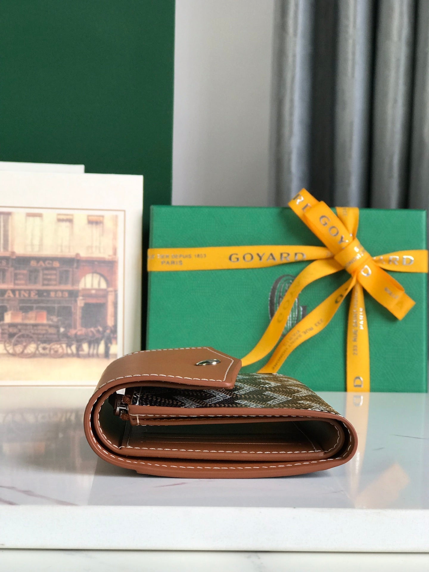 PORTEFEUILLE SAINT-GABRIEL 12 EN CUIR DE VEAU TAN ET TOILE GOYARDINE NOIRE