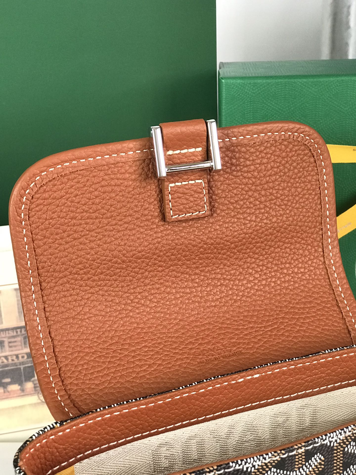 GRAND BLEU 16 EN TOILE GOYARDINE NOIRE ET AGNEAU TAN