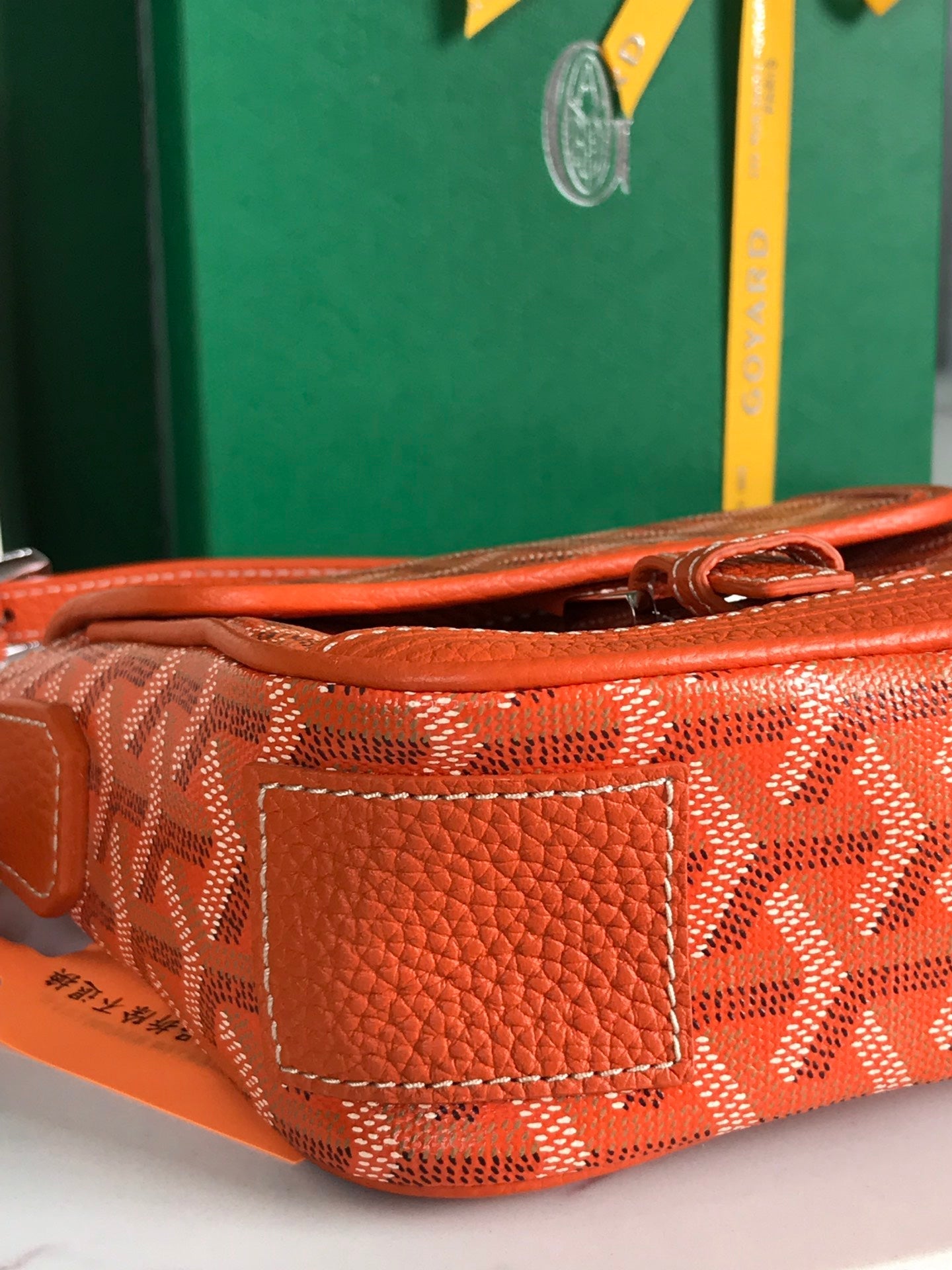 GRAND BLEU 16 EN TOILE GOYARDINE ORANGE ET AGNEAU