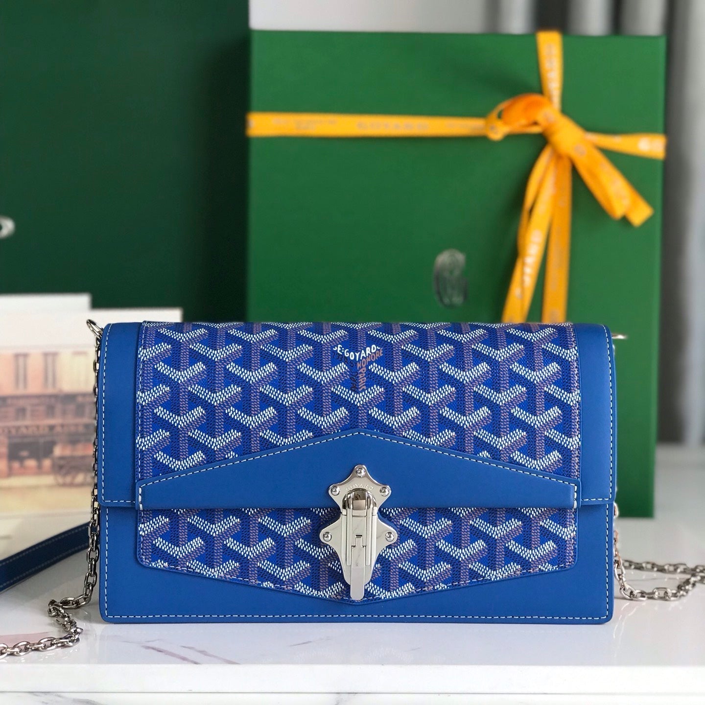 SAC DUCHESSE MARIE-CAROLINE 25 EN TOILE GOYARDINE BLEU SAPHIR ET CUIR DE VEAU LISSE