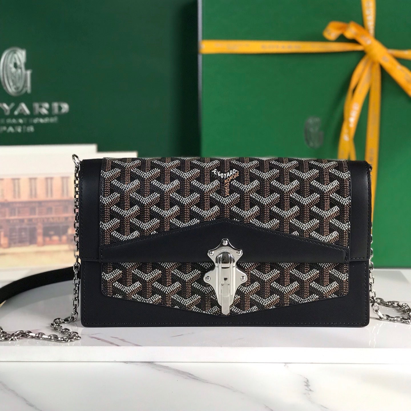 SAC DUCHESSE MARIE-CAROLINE 25 EN TOILE GOYARDINE NOIRE ET CUIR DE VEAU LISSE