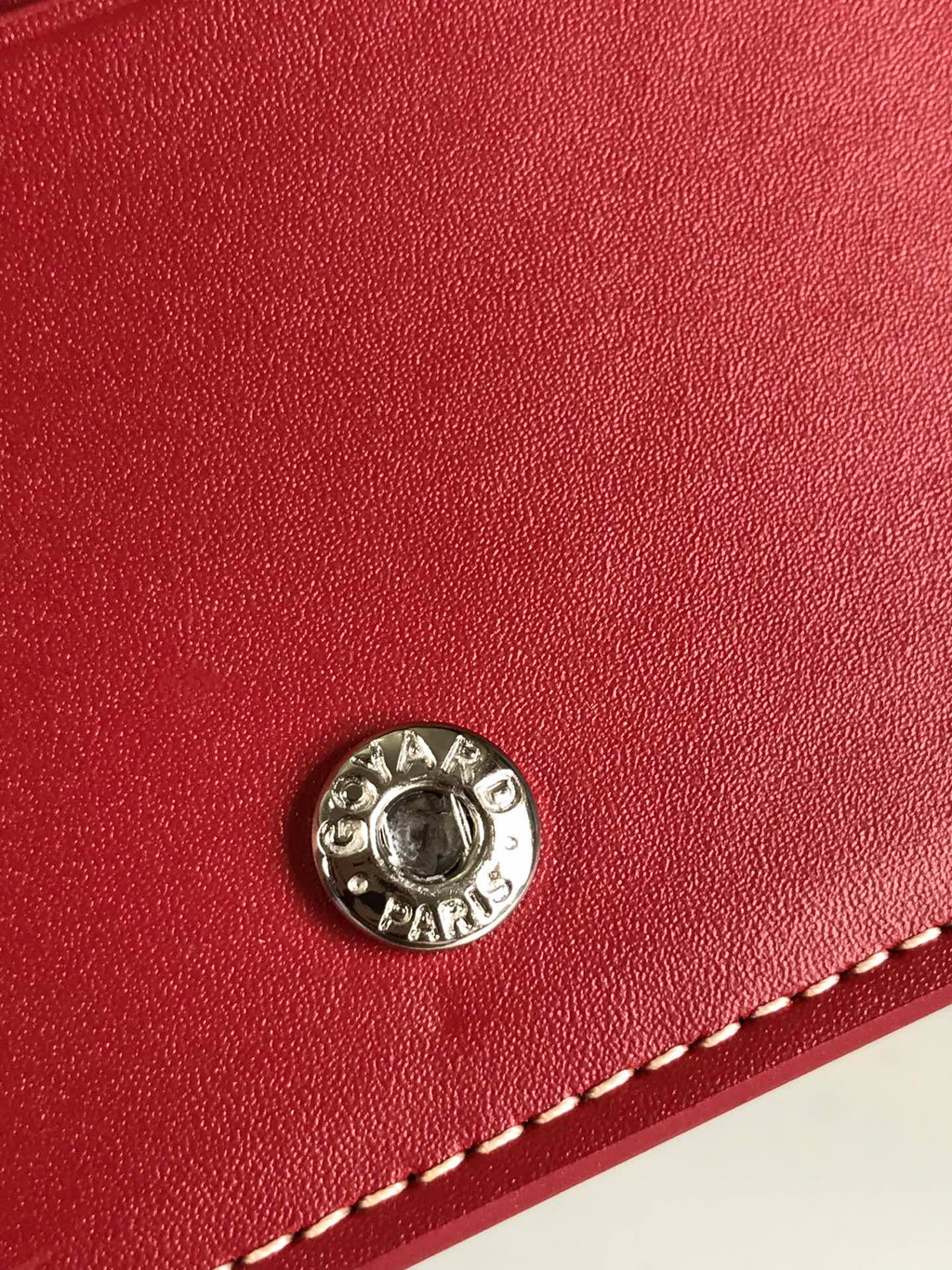 PORTEFEUILLE RICHELIEU 19 EN TOILE GOYARDINE ROUGE CLASSIQUE