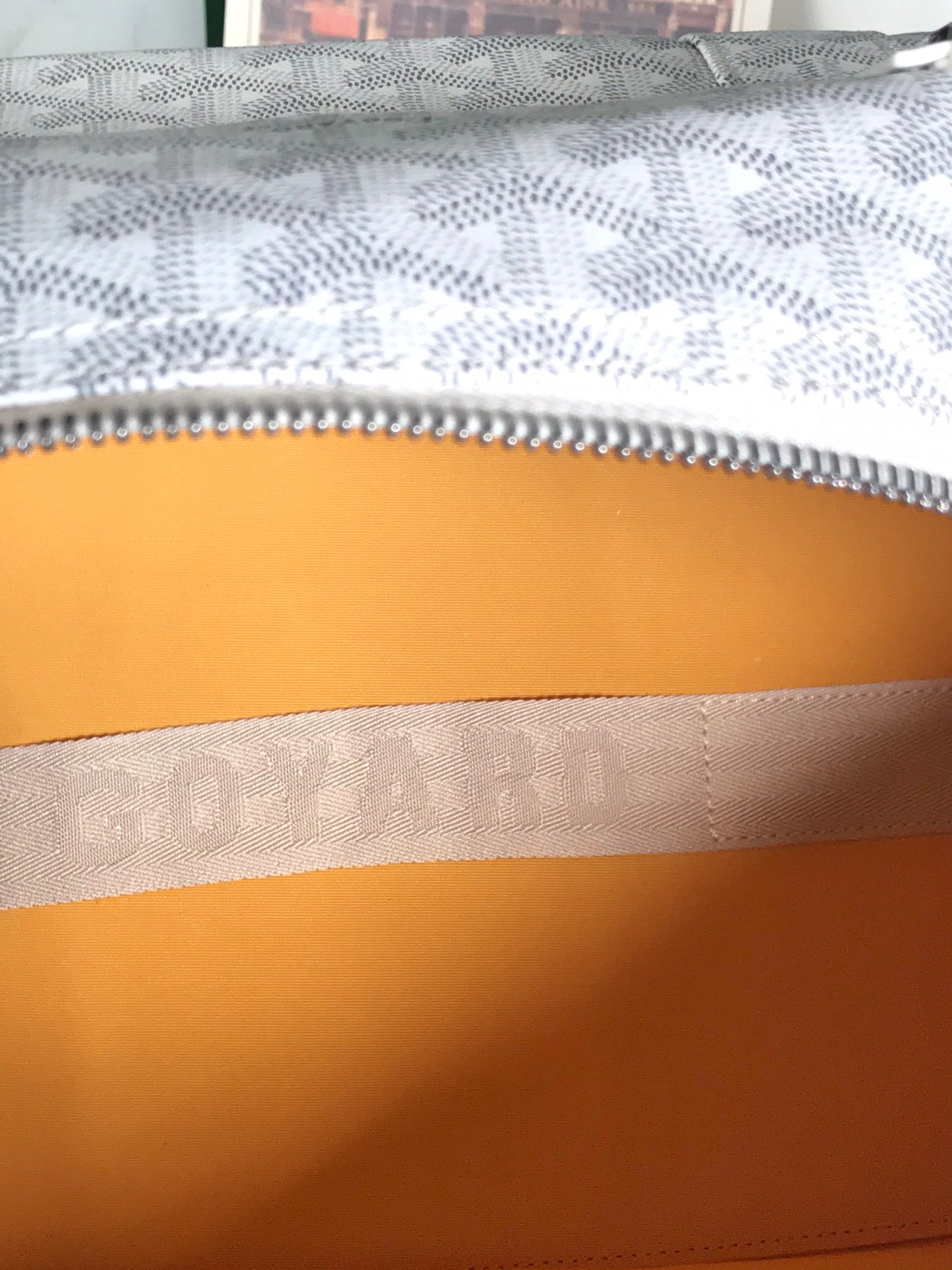 SAC BOSTON 50 EN TOILE GOYARDINE BLANCHE ET GARNITURES EN CUIR DE VEAU
