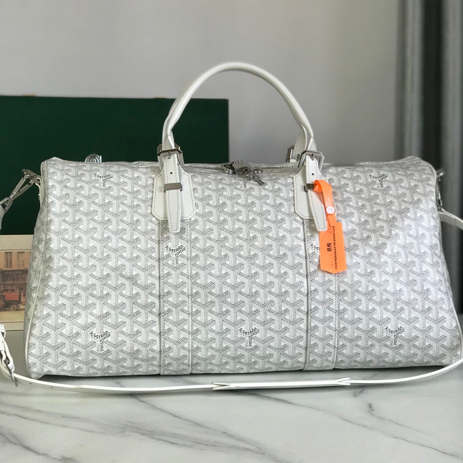 SAC BOSTON 50 EN TOILE GOYARDINE BLANCHE ET GARNITURES EN CUIR DE VEAU